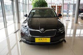 2014款斯柯达速尊2.0TSI尊贵版