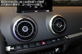 实拍全新奥迪S3
