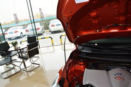 2014款丰田威驰1.3L自动智尚版