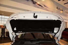 2015款路虎揽胜极光2.0T