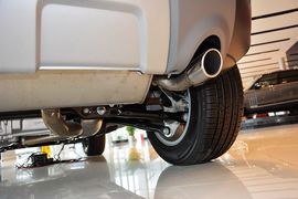 2015款路虎揽胜极光2.0T