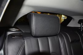 2015款路虎揽胜极光2.0T