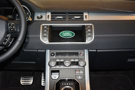 2015款路虎揽胜极光2.0T