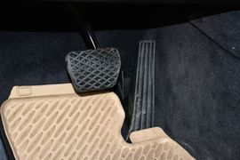 2014款宝马535Li领先型