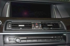 2014款宝马535Li领先型