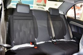 2015款东南V3菱悦1.5L手动风采版