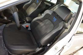 2015款东南V3菱悦1.5L手动风采版