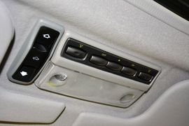 2015款东南V3菱悦1.5L手动风采版