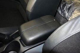 2015款东南V3菱悦1.5L手动风采版