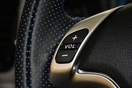 2015款东南V3菱悦1.5L手动风采版