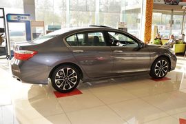 2014款本田雅阁3.0L