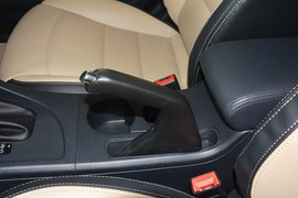 2014款海马福美来M5