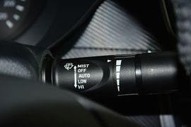 2014款海马福美来M5