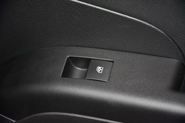 2014款雪佛兰爱唯欧三厢1.4L手动舒享版