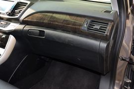 2014款本田雅阁3.0L