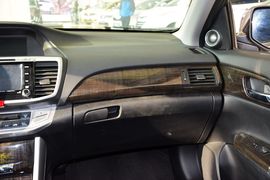 2014款本田雅阁3.0L