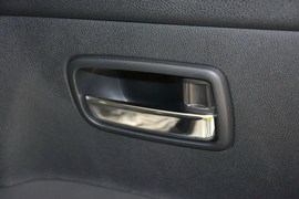 2014款三菱劲炫2.0L自动两驱精英版