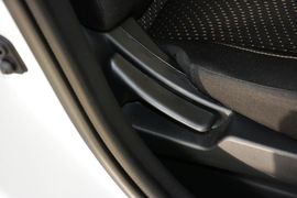 2014款三菱劲炫2.0L自动两驱精英版