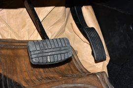 2014款三菱劲炫2.0L自动两驱精英版