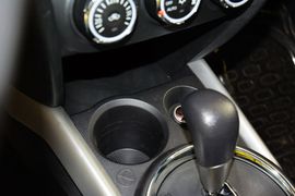 2014款三菱劲炫2.0L自动两驱精英版