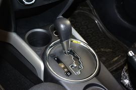 2014款三菱劲炫2.0L自动两驱精英版