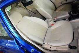 2014款海马M3