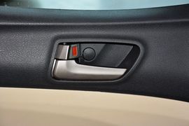 2014款海马M3