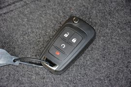 2015款别克昂科拉1.4T自动两驱都市领先型