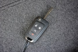2015款别克昂科拉1.4T自动两驱都市领先型