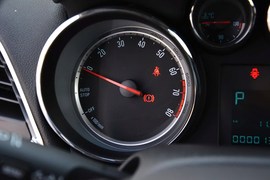 2015款别克昂科拉1.4T自动两驱都市领先型
