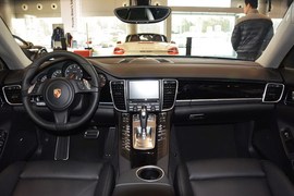 2014款保时捷Panamera