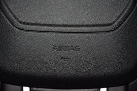 2015款路虎揽胜极光2.0T