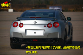 2009款日产GT-R试乘