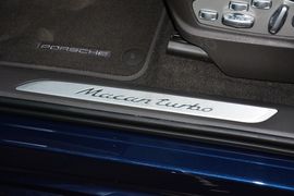 2014款保时捷Macan