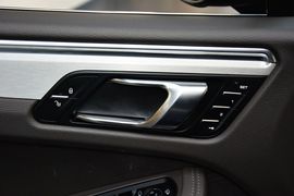 2014款保时捷Macan