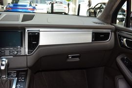 2014款保时捷Macan