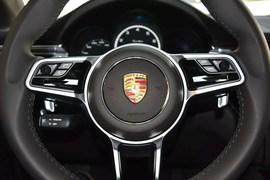 2014款保时捷Macan