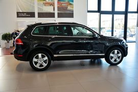 2011款大众途锐3.0TSI