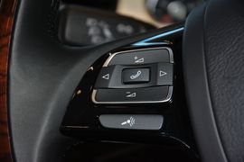 2011款大众途锐3.0TSI