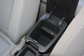 2015款雪佛兰科鲁兹1.5L自动精英版