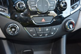 2015款雪佛兰科鲁兹1.5L自动精英版