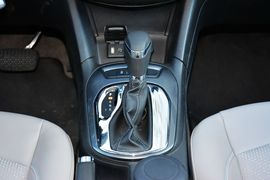 2015款雪佛兰科鲁兹1.5L自动精英版