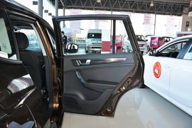 2014款中华V5