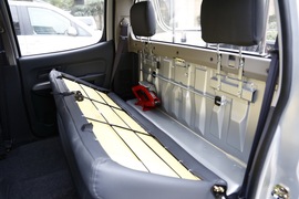 2015款郑州日产锐骐新一代试驾