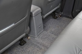 2015款郑州日产锐骐新一代试驾