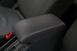 2015款郑州日产锐骐新一代试驾