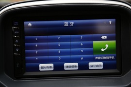 2015款郑州日产锐骐新一代试驾