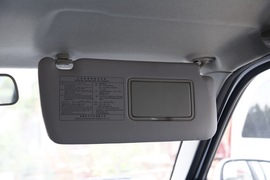 2015款郑州日产锐骐新一代试驾