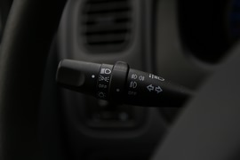 2015款郑州日产锐骐新一代试驾