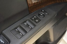 2015款本田奥德赛2.4L智享版